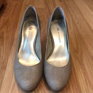 Anne Klein heels